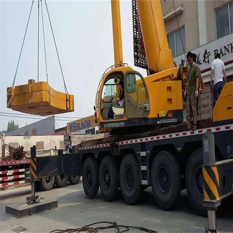 邯郸丛台当地吊车出租|机器吊装|75吨|工厂搬迁服务